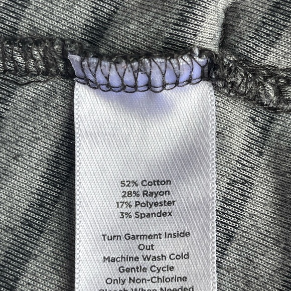 💥SALE💥TALBOTS LUXE PLUSH VELOUR GRAY AND BLACK STRIPPED CARDIGAN SZ SM - Picture 7 of 10